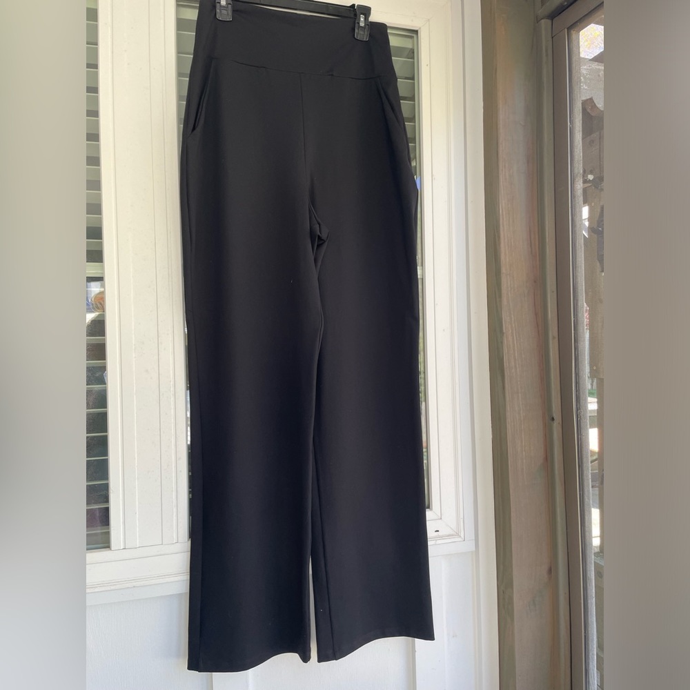NEW Black Susana Monaco, pull on pant XL